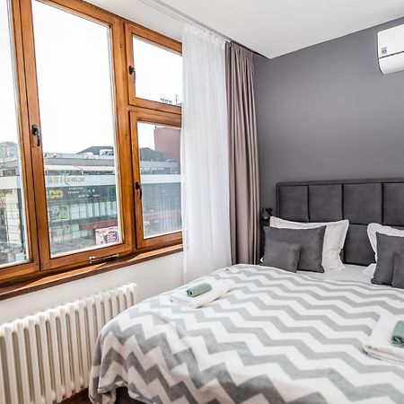 Modern And Bright Apartments - Main Street Sarajevo Luaran gambar