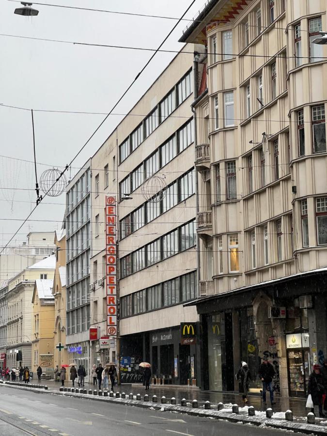 Modern And Bright Apartments - Main Street Sarajevo Luaran gambar